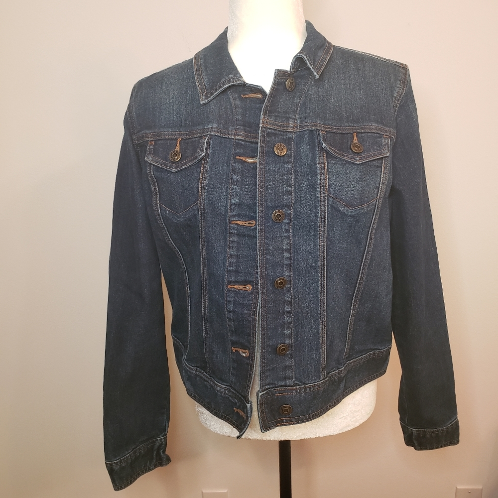 Gap jean jacket medium wash women's size L